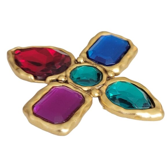 Vintage 80’s Mogul Style Lucite Maltese Cross Pin Brooch, K491 - Picture 3 of 7